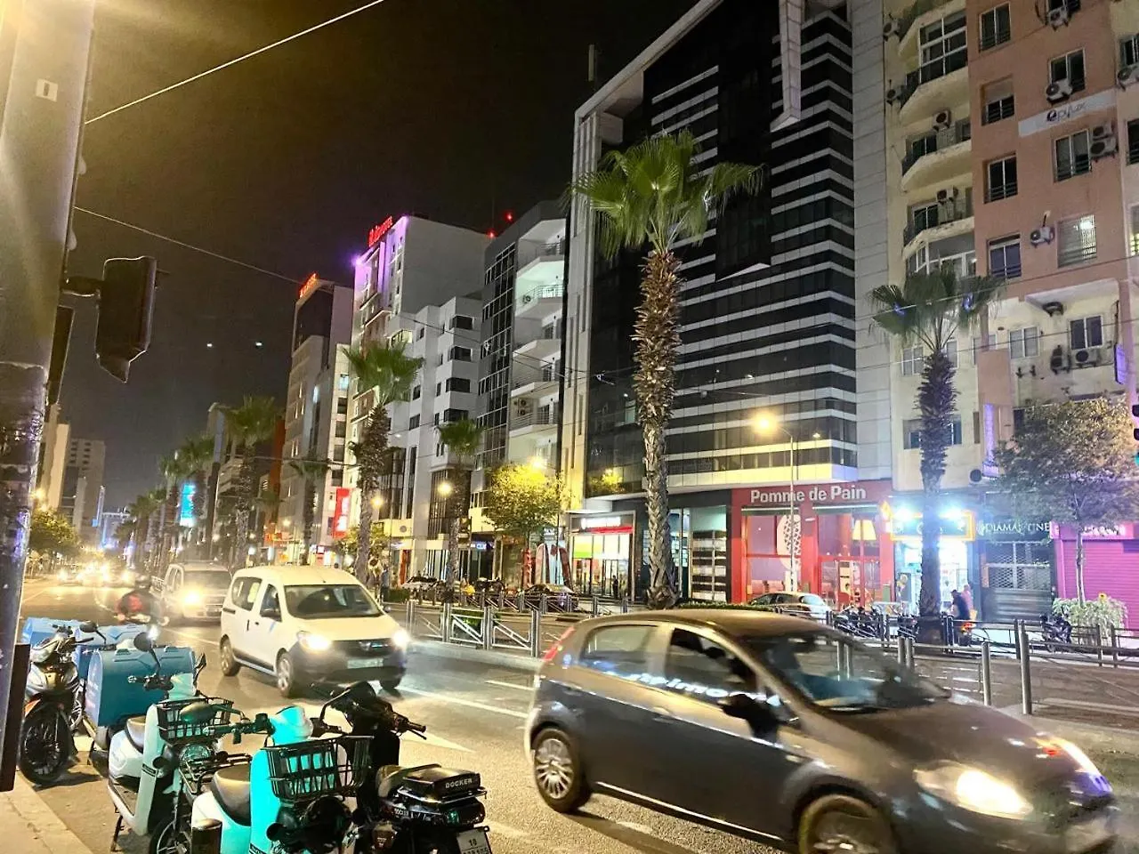Luxury Studio Center Abdelmoumen 1Min Tram With View Casablanca Apartment