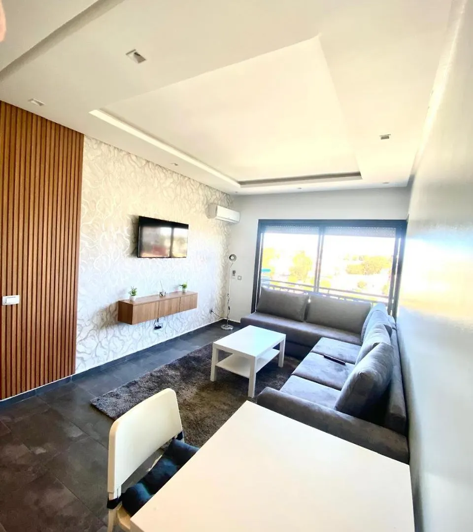 Luxury Studio Center Abdelmoumen 1Min Tram With View Casablanca 0*,